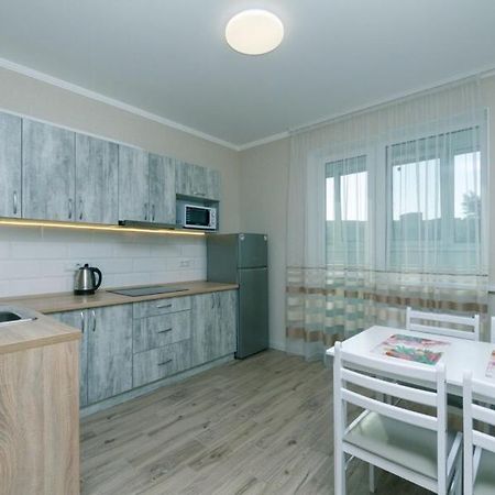Драгоманова 38А 2Й Поверх Apartman Kijev Kültér fotó