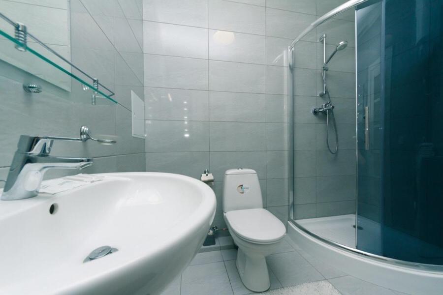 Драгоманова 38А 2Й Поверх Apartman Kijev Kültér fotó
